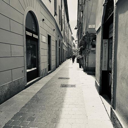 Sofia Lake Suite Como Exterior foto