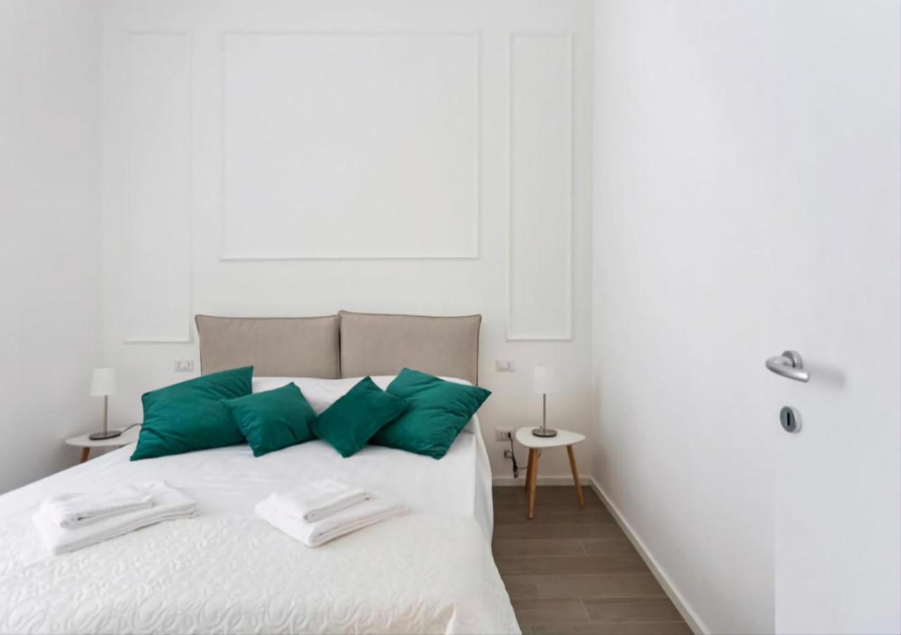 Sofia Lake Suite Como Exterior foto