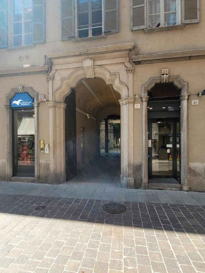 Sofia Lake Suite Como Exterior foto